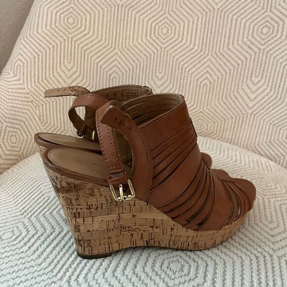 Franco sarto almond leather Wedge cork Sandals 8 boho fun vacation - Picture 2 of 5